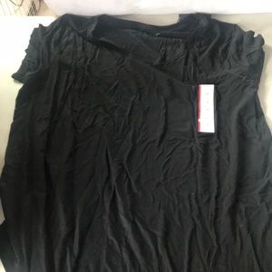 Ava & Vic black tee 1x